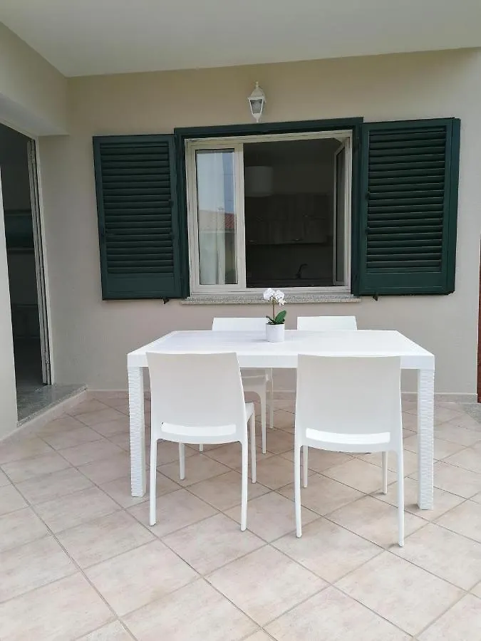 Marea Apartment Tanaunella